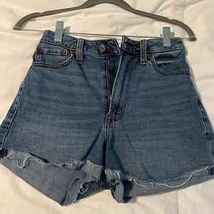Abercrombie & Fitch Curve Love High Rise Shorts